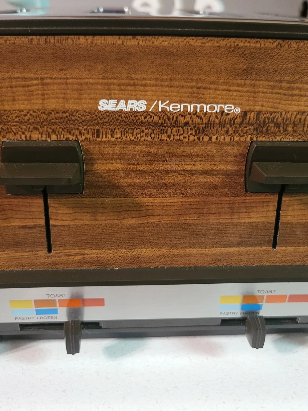 Sears Kenmore 4-Slot Toaster in Woodgrain and Black Vintage